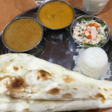 インド料理「パトワール（POTOHAR）吉祥寺店」のランチでチキンと野菜のカレー2種を選択