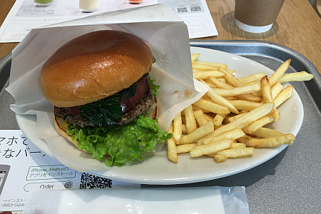 「the 3rd Burger（ザ サードバーガー）丸井吉祥寺店」でフレッシュ素材のハンバーガーをいただく