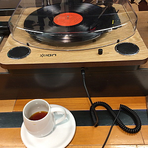 コピス吉祥寺 2F にできた「UNISON TAILOR」でレコードを聴きながらスペシャルティコーヒー …閉店