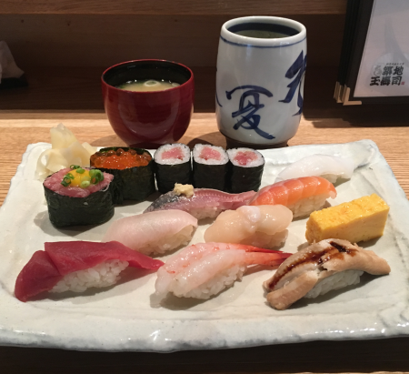 江戸前寿司 築地玉寿司 でお昼のすしメニューから おすすめにぎり をいただく 吉祥寺ブログ きちログ