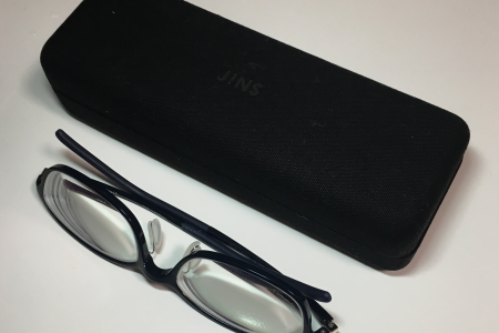 20年ぶりにメガネを「JINS」で新調して、その安さと軽さにビックリ