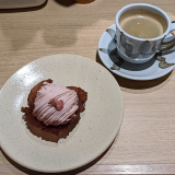 「カフェルノアール（Cafe Renoir）吉祥寺北口店」の「桜のモンブラン」とブレンドコーヒーでまったり
