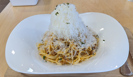 西友吉祥寺店 1階カフェ「nomuno（ノムノ）」で BIGOLI とのコラボ「熟成チーズボロネーゼ」をいただく