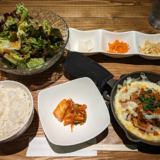 韓国料理「TUTUMU38（ツツムサンパ）吉祥寺店」で野菜たっぷりのチーズ豚キムチ定食に大満足