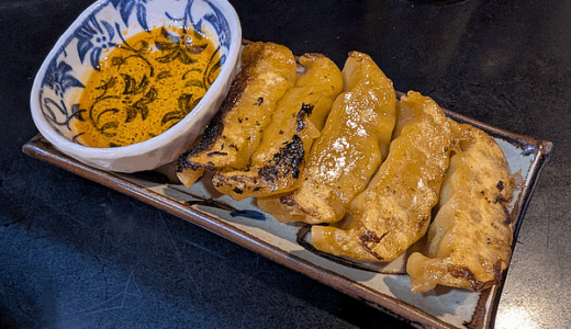 吉祥寺の沖縄料理店「琉球」で夏季限定メニュー「島とうがらし餃子」を「ゴーヤチャンプル」と一緒に楽しむ
