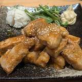 「029吉祥寺食堂」で「秘伝 厚切りロースの味噌漬け」定食に「ミニサラダ」を付けて納得の晩ごはん