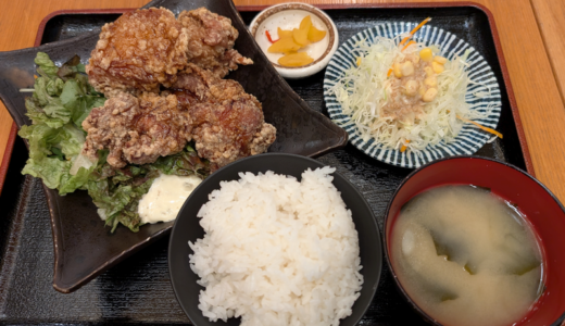 吉祥寺駅南口そばの居酒屋「鶴レモン」で安さとボリュームを両立した「チキン南蛮揚げ定食」でお腹いっぱい