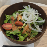 キラリナ京王 2階「VEGETOMO（ベジトモ）」の「グリーンサラダ ミニ」でランチの野菜不足を解消