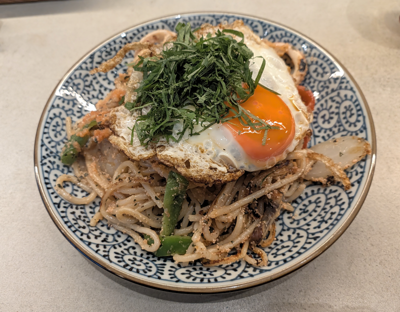 ヨドバシ裏「VORT」1階「getti（ゲッティ）」で具材も明太子もたっぷりの「博多明太子の焼きペペロンチーノ」を堪能